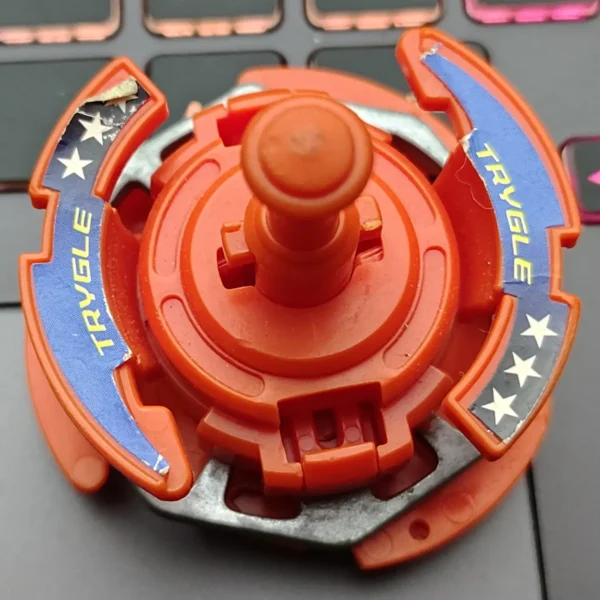 Trygle Plastic Gen Beyblade by Takara Tomy