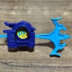 163. Neo Left EZ Shooter - Plastic Gen - Blue (1) Left Neo EZ Shooter - Plastic Gen - Takara Tomy - Blue